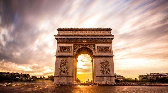 Little Boudoir Of Paris Champs-Elysees Exteriör bild